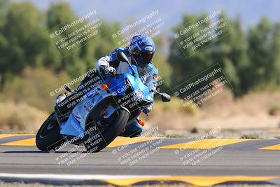 media/Nov-06-2022-SoCal Trackdays (Sun) [[208d2ccc26]]/Turn 7 Set 1 (1050am)/